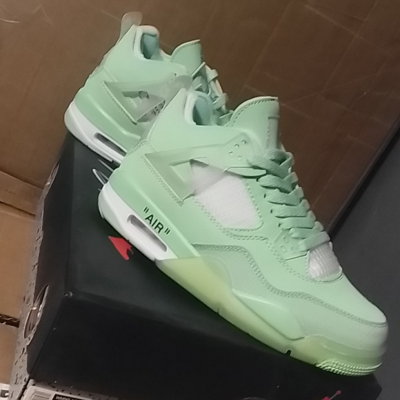 Women Custom Made Air Jordan 4 - Picture 2 of 5